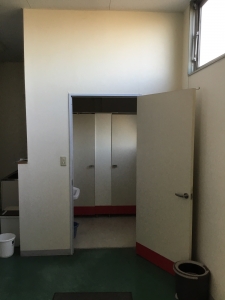 中神谷テナント2F　共同トイレ (1) - コピー.JPG